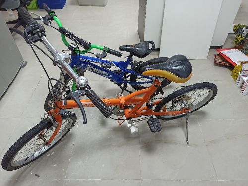 2 Bicycles (16