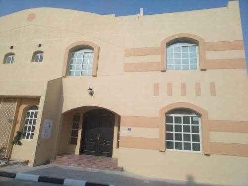 for rent villa in Ain Khaled