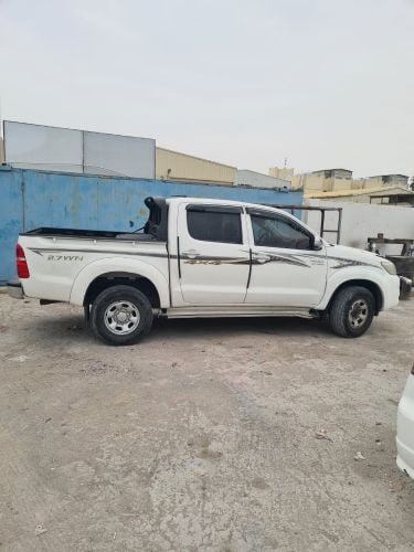 Toyota hilux for sale 2015