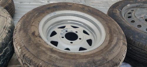 Caravan tyres with rim