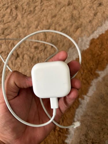 orignal iphone charger