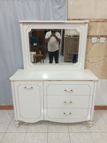 For sale dressing table