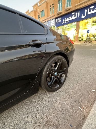 luxury BMW 6V sport car 