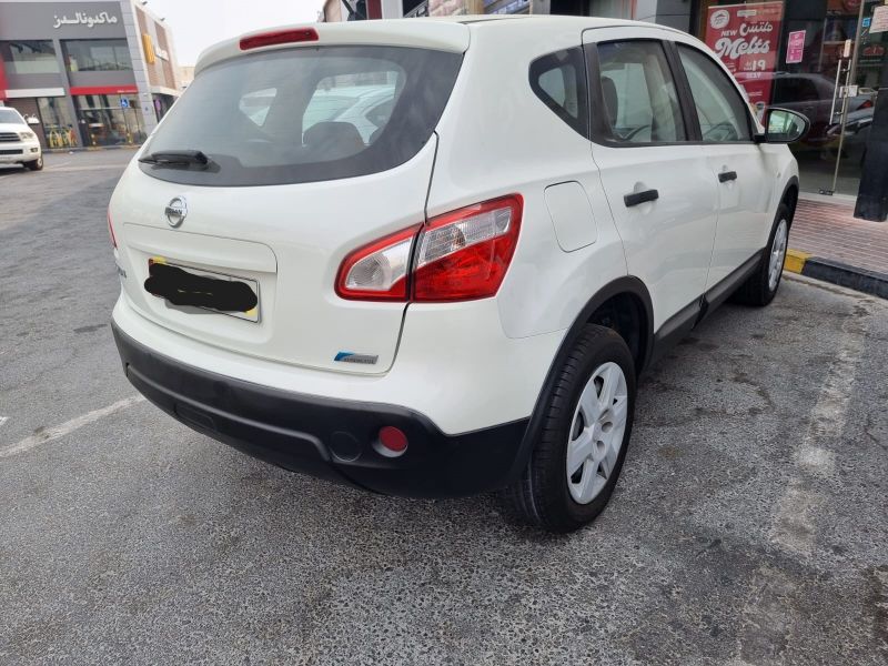 Nissan Qashqai ready to sale in very good condition.