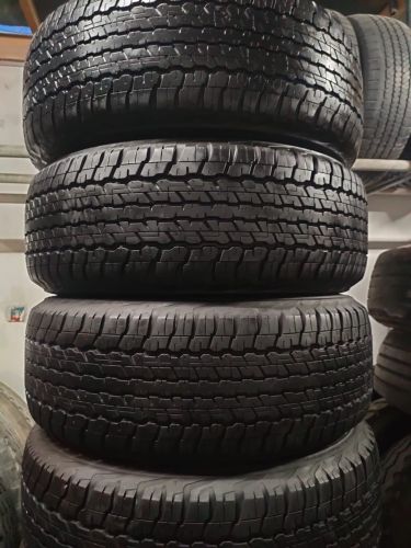 265-60-18 Dunlop tyre 