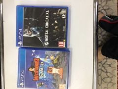 ps4 with 2 games
