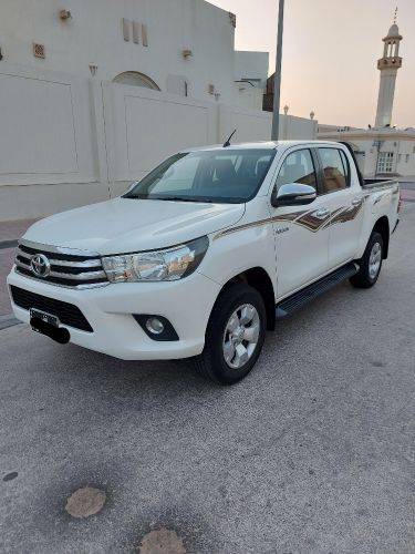 2016 Hilux 4x4 Manual forsell