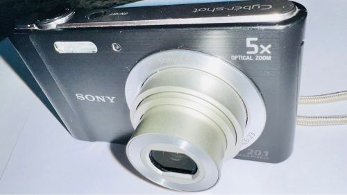DSC-800 SONY/ Digital Camera 