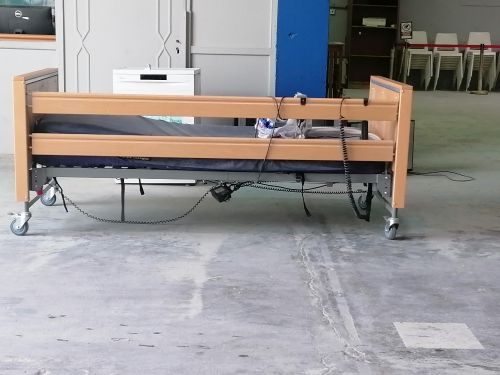 Used medical bed