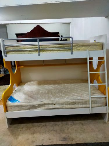 For sell Home centre Bed