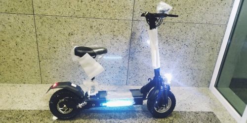 Electic scooter 