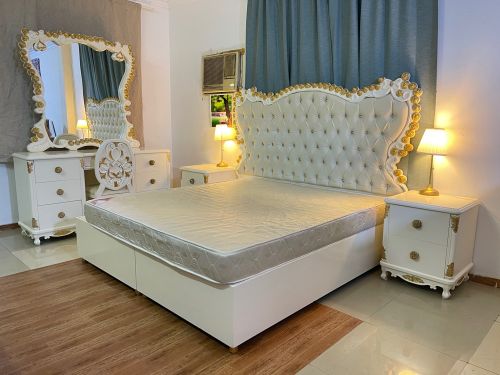 luxury bed set for sell 