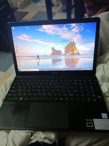 I life Laptop 15.6