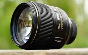Nikon 105mm 1.4 Lens